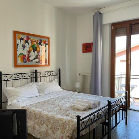 CASA VACANZE Affittacamere Senigallia 158 Esterno foto